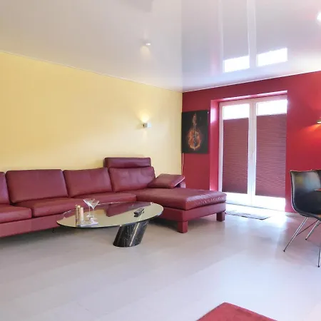 Apartment Holidayflair Wifi 4 Pers Balkon Stylisch In Der